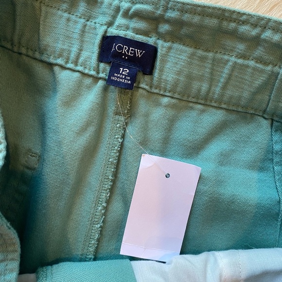 J.Crew Women's Green Cropped Ankle Pants with a Tie-Waist. - Picture 8 of 12